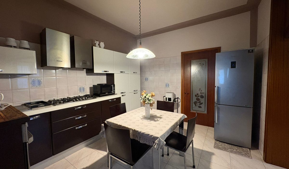 12056f91-d545-47a4-a62d-e2f0f703716c