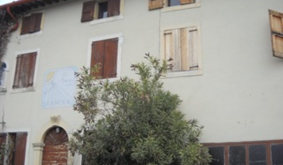 76 Esterno rustico