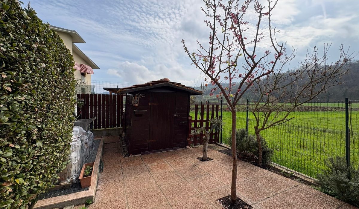 163cca4c-d647-4b44-b3b1-9f0094d2bc6e