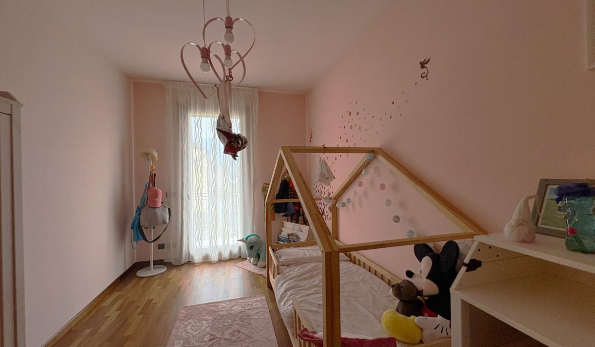 33a7aa3b-1fa3-44ad-abce-36d131f06eac