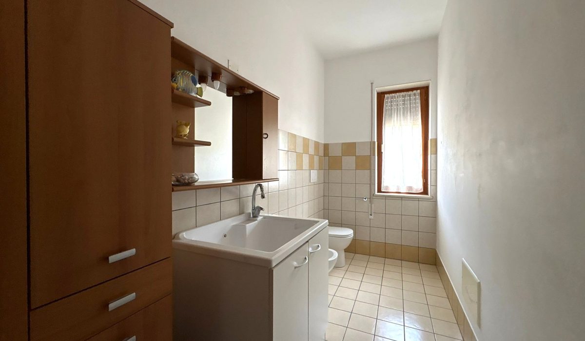 42179bc2-d6b3-4793-ba78-0abeea90c0ca