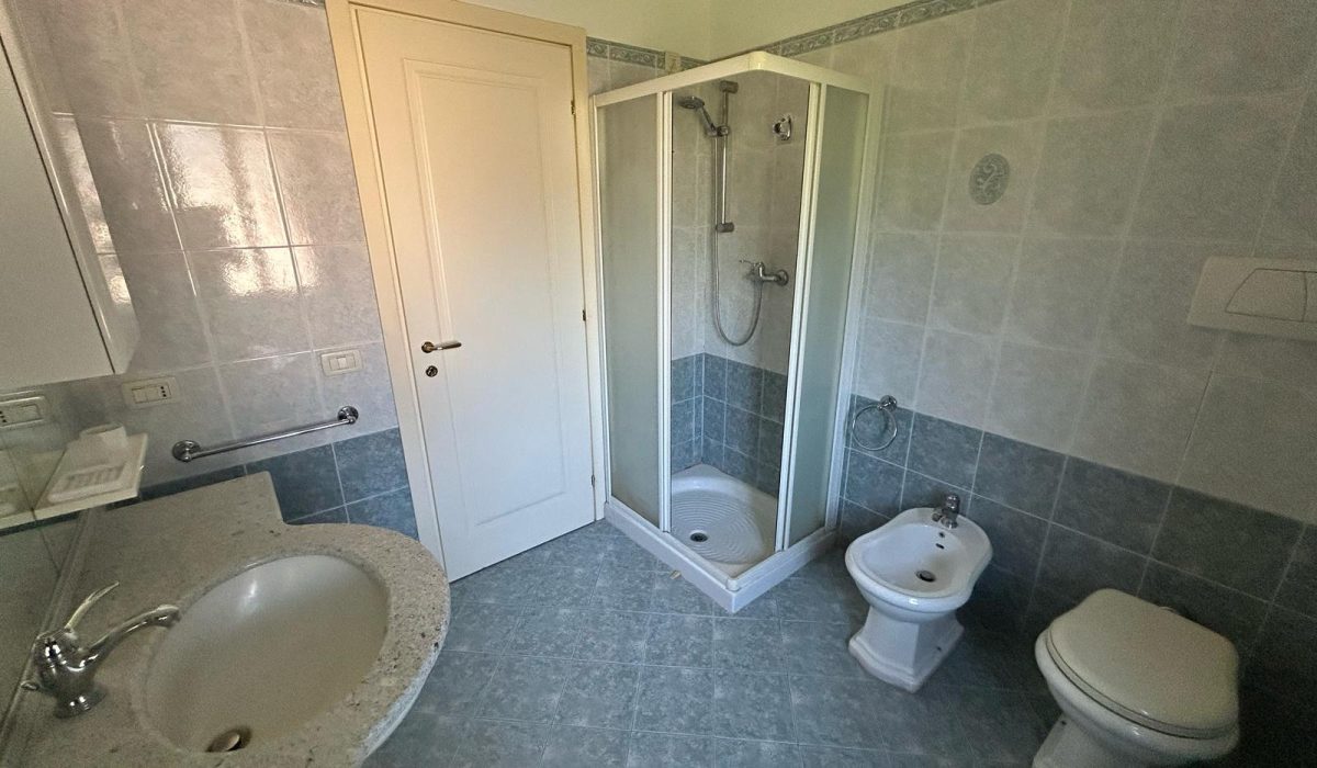 65c3740f-5fa5-4b3b-b76d-e24b0a8a083b