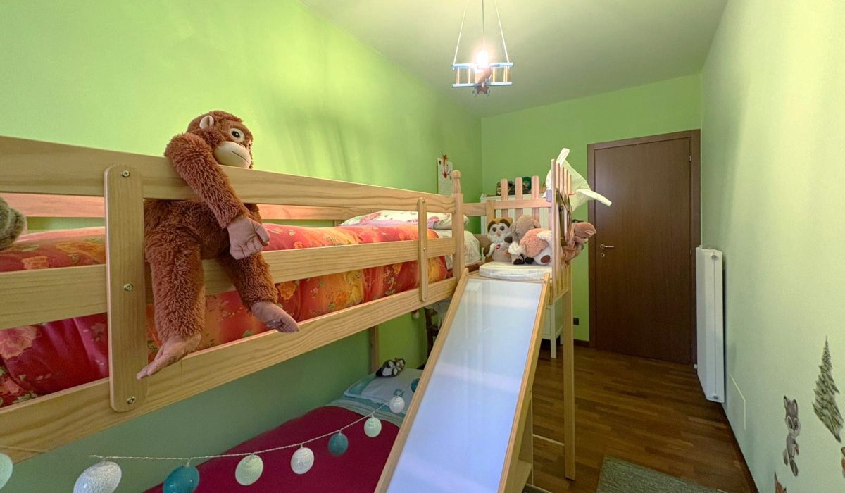 6e39ad48-4e6f-4a07-a65a-a3d18a5b5362