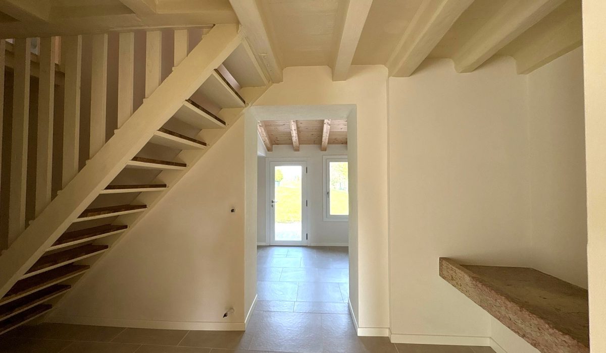 6f6c8141-6f4f-4f3a-b7f0-be082880b579