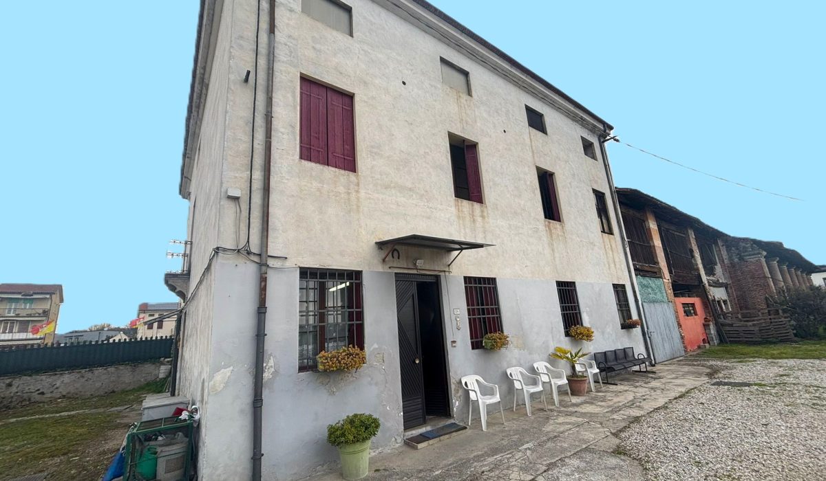 77f91e7f-0dc0-4ed9-9144-1527d6577f64