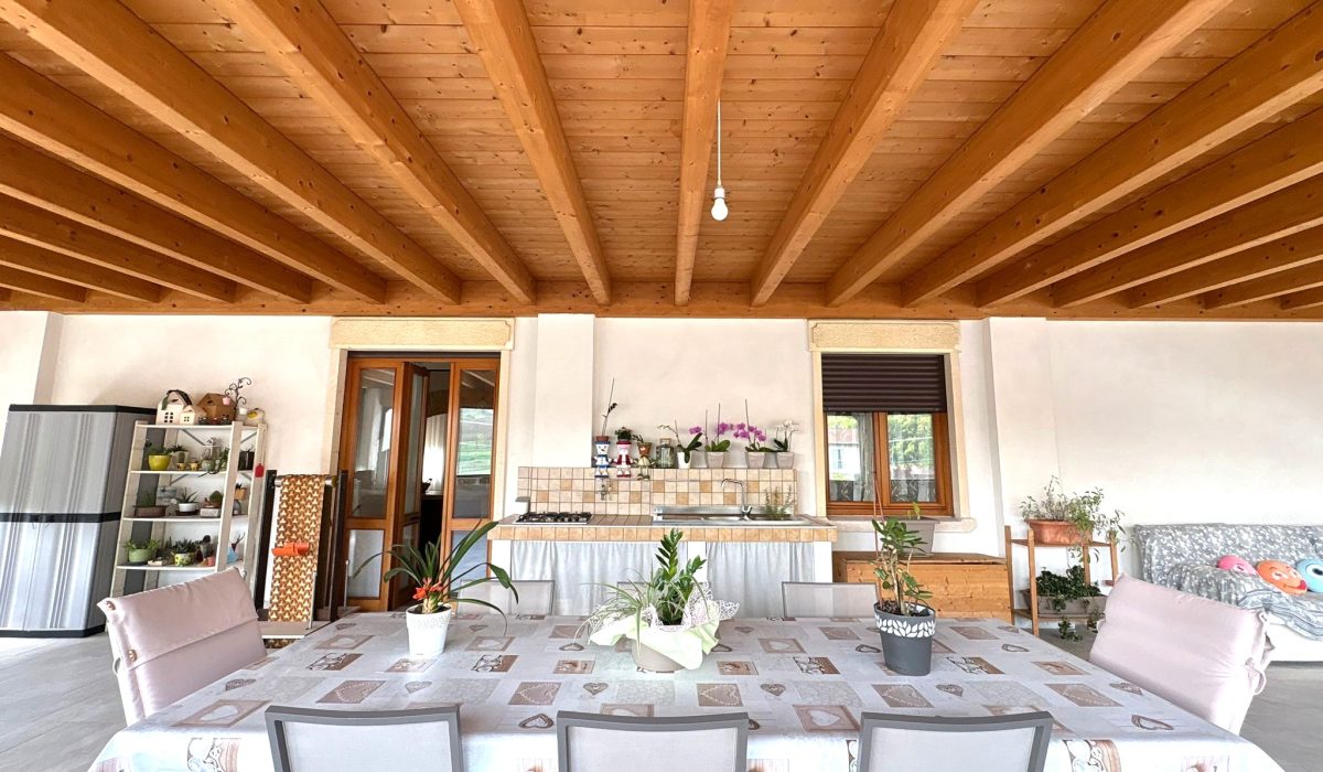 94704d31-cd68-4d53-a868-d0d4d7a50c15