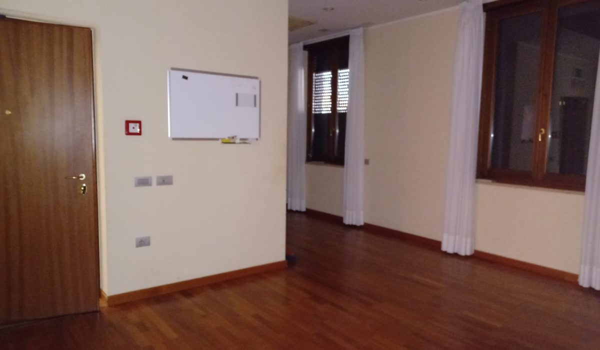 WhatsApp Image 2025-12-13 at 12.23.47(3)