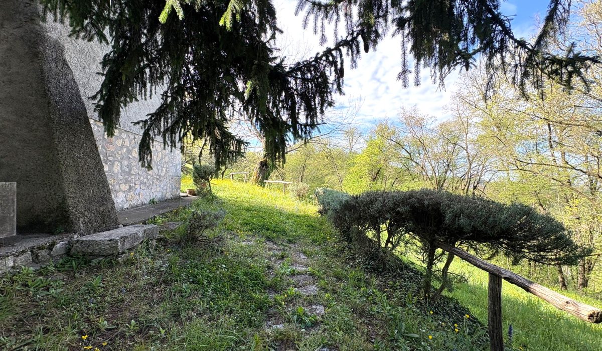 b937d836-f1cb-44f7-88d1-b2be9f5870ec