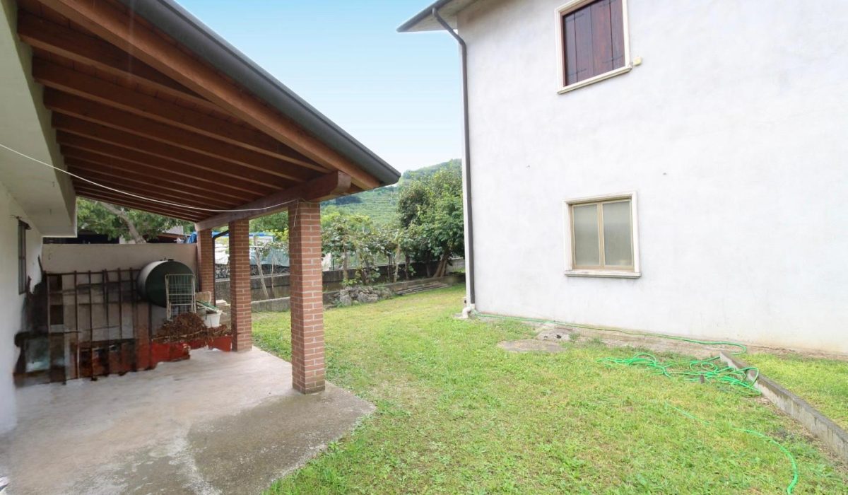 ba78c2aa-86d7-45a2-b4f1-6f73a1d23927