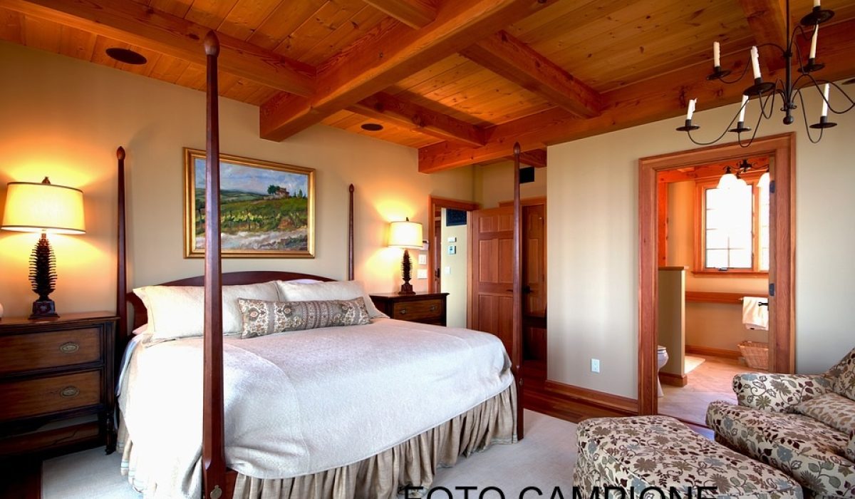 bedroom-410633_960_720