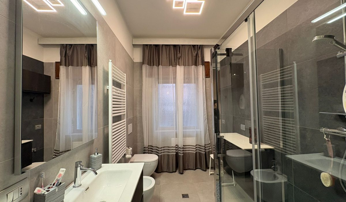 c13f67ff-aa25-4528-943d-3bd723f092b1