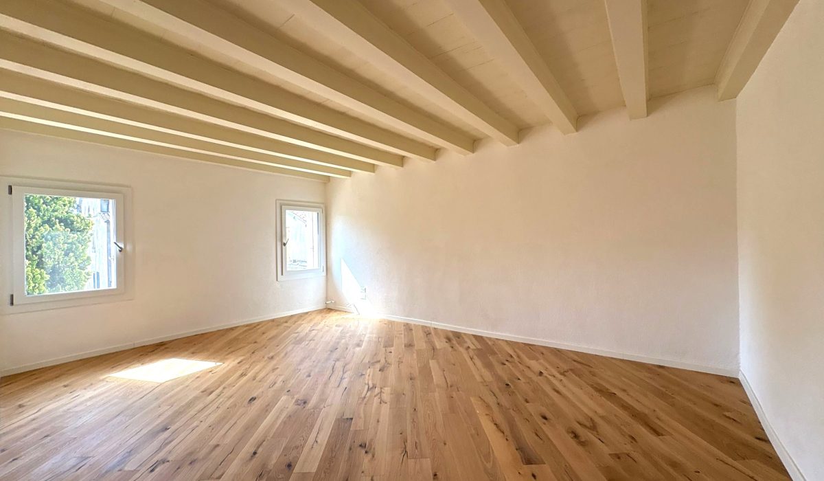 d4d02fd4-ff7b-4dd2-bc70-9648c2fdcbcf