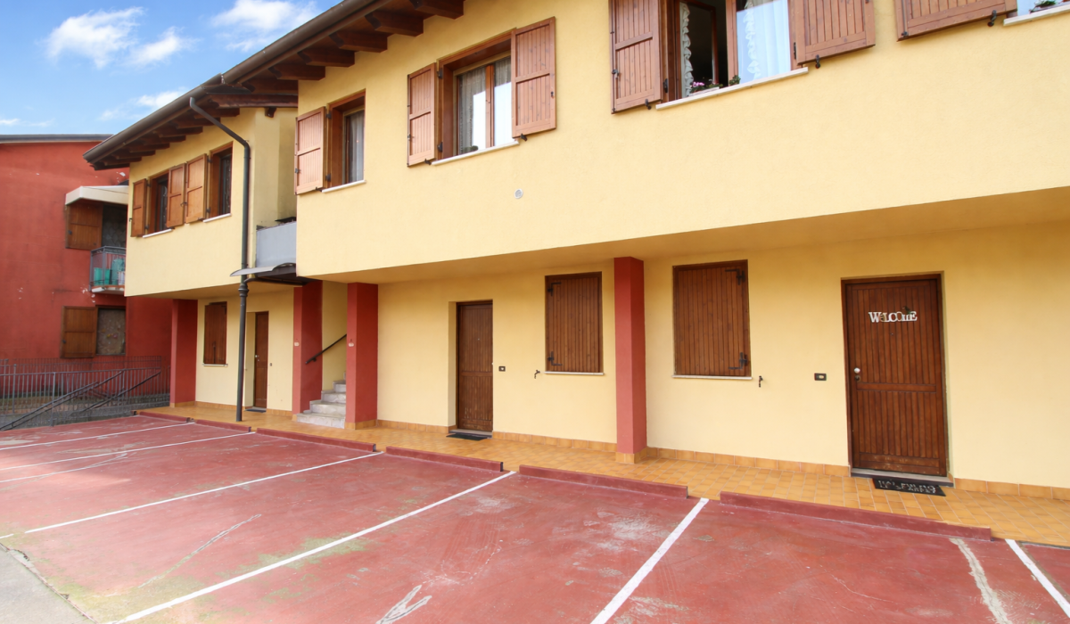 ee577942-a467-4bae-8e58-c5d2c504131b