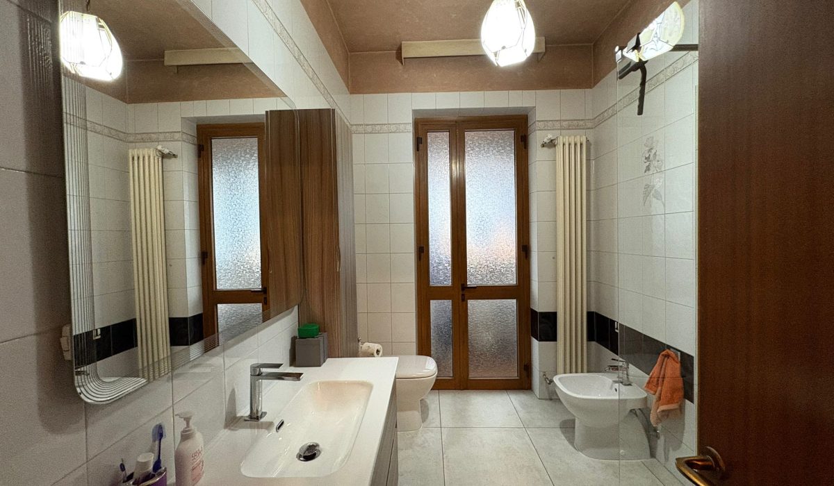 f3a2d4f3-0669-4975-9b38-07ed95be33e0