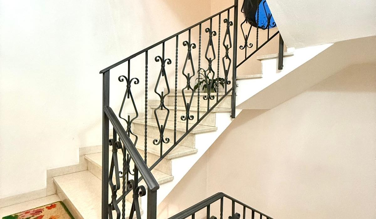 fa4b2452-989a-47c2-9e8b-6ad355304e81