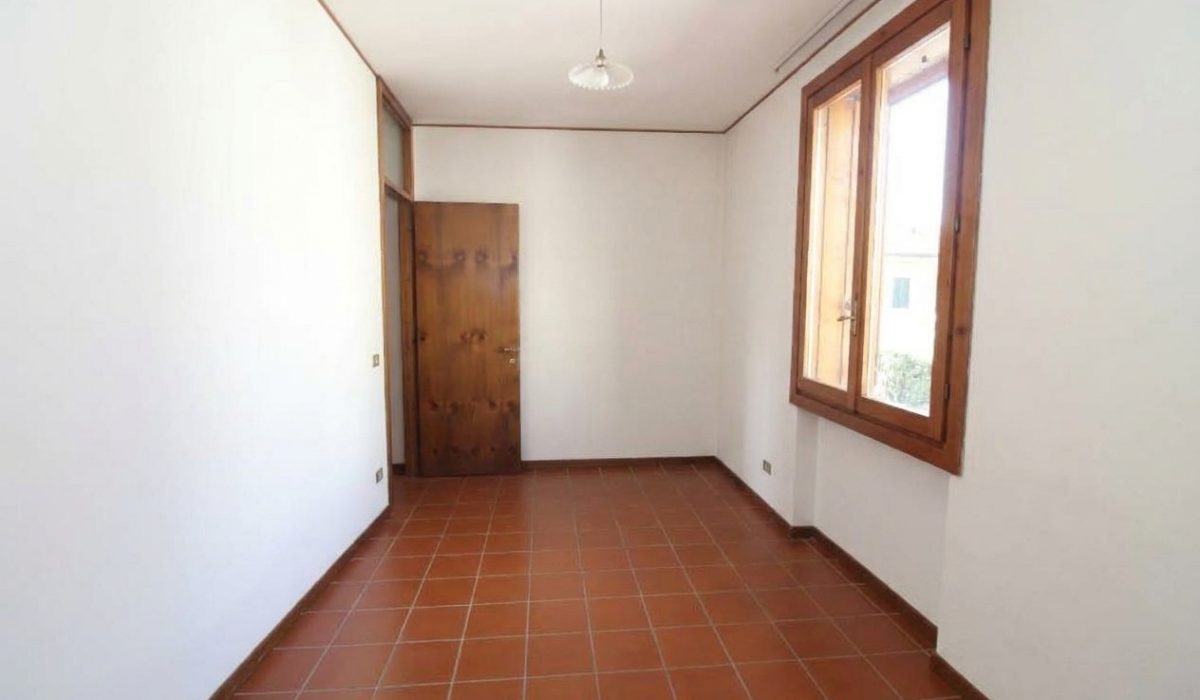 studio 2