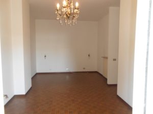 652 Interno