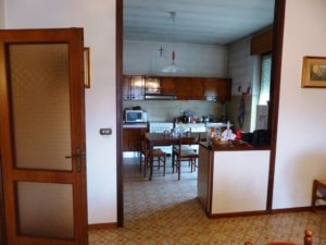 746 Interno