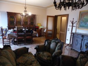 746 Interno