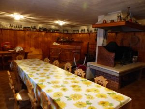 746 Interno